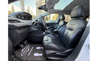 Peugeot 208 1.6HDI КОЖА/ПАНОРАМА/НАВИГАЦИЯ - автомобили, коли, обяви за нови и употребявани 9