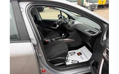 Peugeot 208 1.2 80 kc - автомобили, коли, обяви за нови и употребявани 9