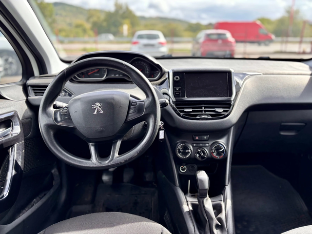 Peugeot 208 - автомобили, коли, обяви за нови и употребявани 6