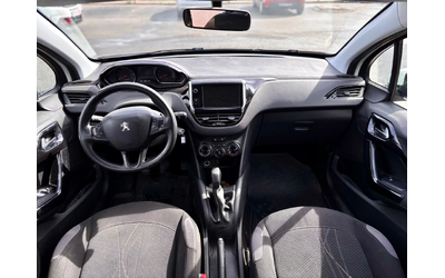 Peugeot 208 - автомобили, коли, обяви за нови и употребявани 7