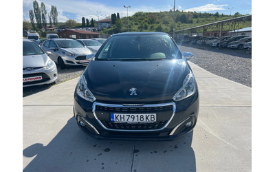 peugeot-208 - 1