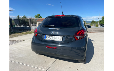 peugeot-208 - 4