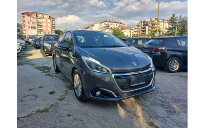 peugeot-208 - 5