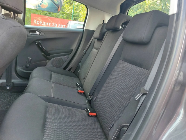 Peugeot 208 1.2i* EURO6D* 109000km. - автомобили, коли, обяви за нови и употребявани 7
