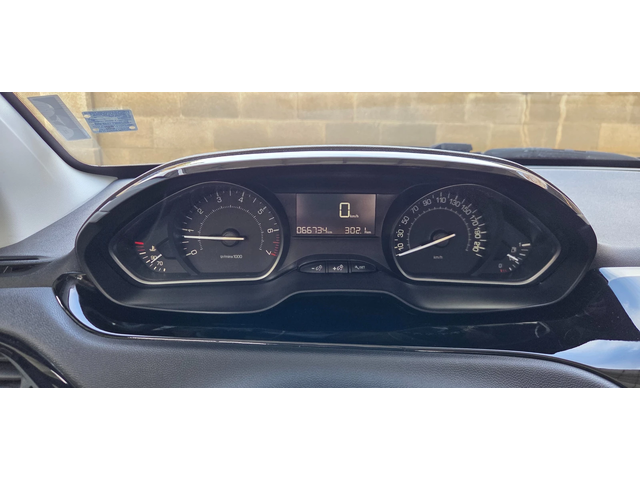 Peugeot 208 66734км. - автомобили, коли, обяви за нови и употребявани 10