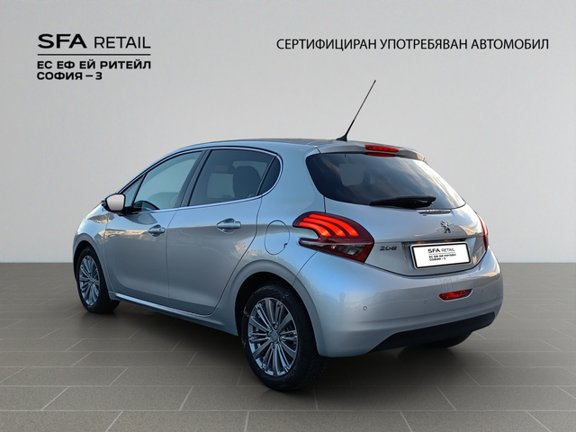 Peugeot 208 5P ALLURE 1.2 e-THP 110 BVM6 S&S EURO 6.2 - автомобили, коли, обяви за нови и употребявани 6