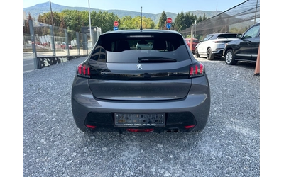 peugeot-208 - 5