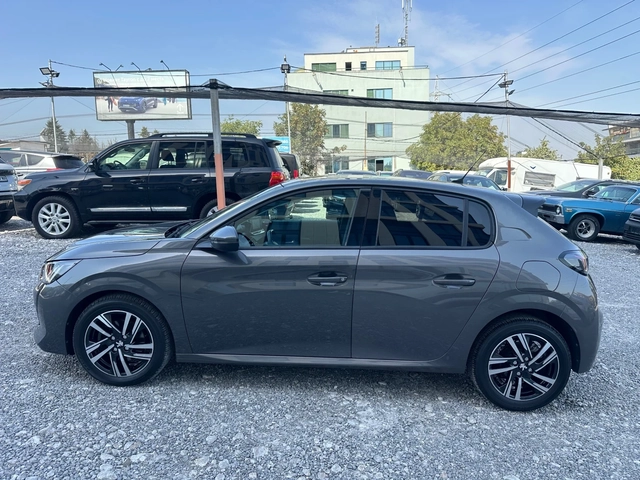 Peugeot 208 ШВЕЙЦАРИЯ  АВТОМАТИК - автомобили, коли, обяви за нови и употребявани 7