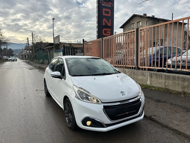 Peugeot 208 GTline 1, 200 EURO6 - автомобили, коли, обяви за нови и употребявани 1