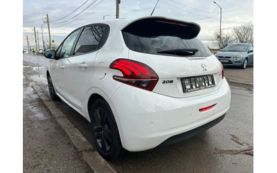 peugeot-208 - 4