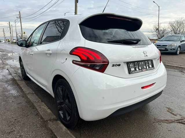 Peugeot 208 GTline 1, 200 EURO6 - автомобили, коли, обяви за нови и употребявани 4