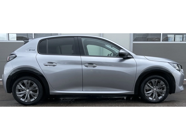 Peugeot 208 electric drive 100 kW Style - автомобили, коли, обяви за нови и употребявани 5