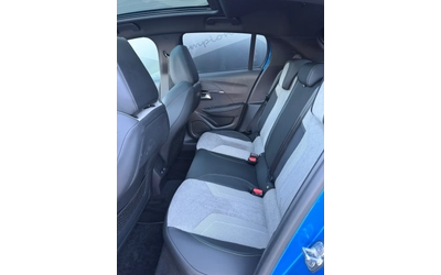 Peugeot 208 Пижо 208 GT - автомобили, коли, обяви за нови и употребявани 13