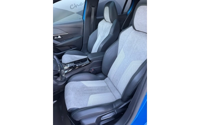 Peugeot 208 Пижо 208 GT - автомобили, коли, обяви за нови и употребявани 14