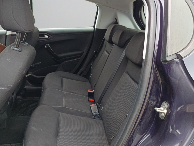 Peugeot 208 ACTIVE - автомобили, коли, обяви за нови и употребявани 13