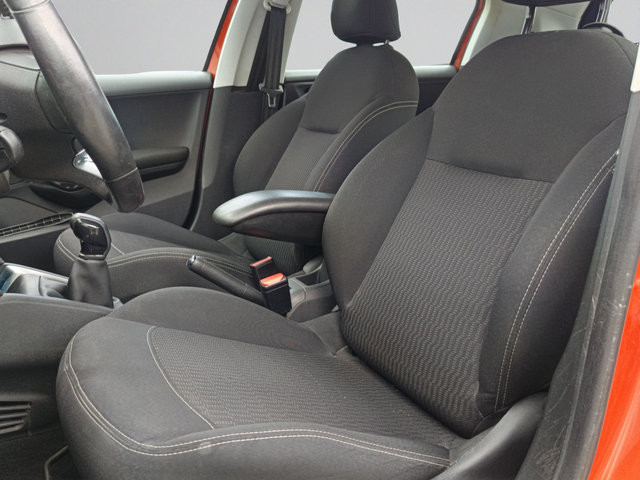 Peugeot 208 ACTIVE - автомобили, коли, обяви за нови и употребявани 12
