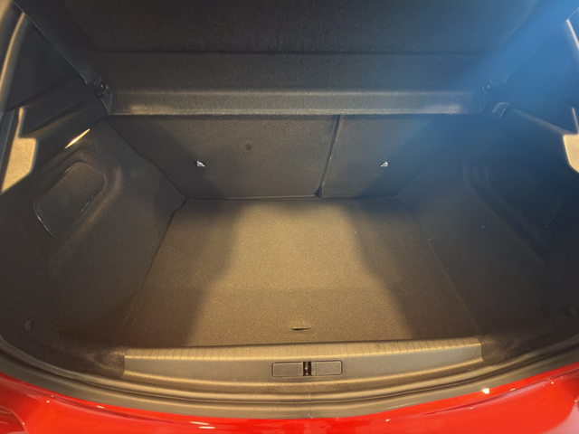 Peugeot 208 ALLURE 1.2 110 HYBRID 48V e-DCS6 EURO 6.4 - автомобили, коли, обяви за нови и употребявани 11