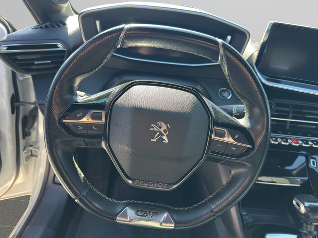 Peugeot 208 GT - автомобили, коли, обяви за нови и употребявани 8