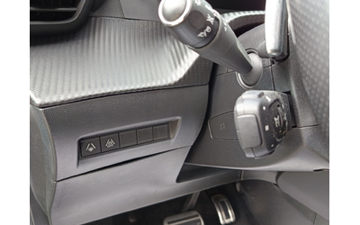 Peugeot 208 GT - автомобили, коли, обяви за нови и употребявани 8