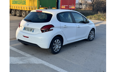 Peugeot 208 ЛИЗИНГ - автомобили, коли, обяви за нови и употребявани 6