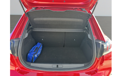 Peugeot 208 New Line Up GT 1.2 PureTech 100 EAT8 - автомобили, коли, обяви за нови и употребявани 8