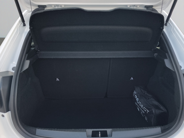 Peugeot 208 New Line Up LIKE 1.2 PureTech 75 BVM5 - автомобили, коли, обяви за нови и употребявани 12