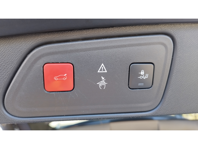 Peugeot 3008 1.5BlueHdi,131ks. - автомобили, коли, обяви за нови и употребявани 19