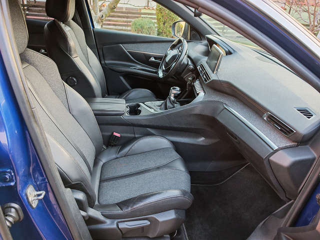 Peugeot 3008 2.0 HDI-GT LINE-кожа-навигация - автомобили, коли, обяви за нови и употребявани 8