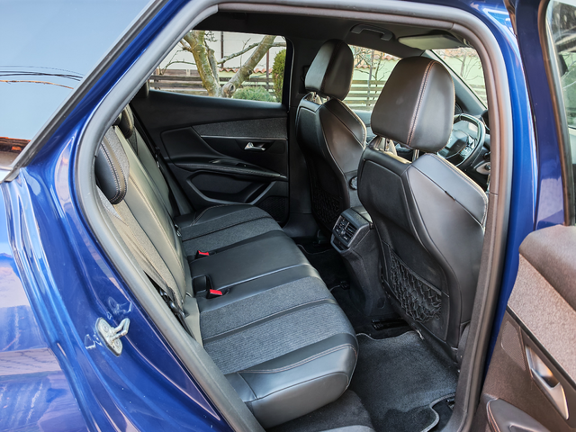 Peugeot 3008 2.0 HDI-GT LINE-кожа-навигация - автомобили, коли, обяви за нови и употребявани 9