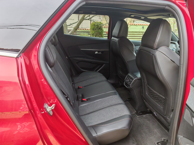 Peugeot 3008 2.0 HDI-GT LINE-КОЖА-НАВИГАЦИЯ-КАМЕРА - автомобили, коли, обяви за нови и употребявани 9