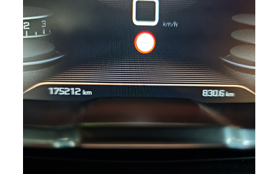 Peugeot 3008 2.0 HDI-GT LINE-КОЖА-НАВИГАЦИЯ-КАМЕРА - автомобили, коли, обяви за нови и употребявани 13