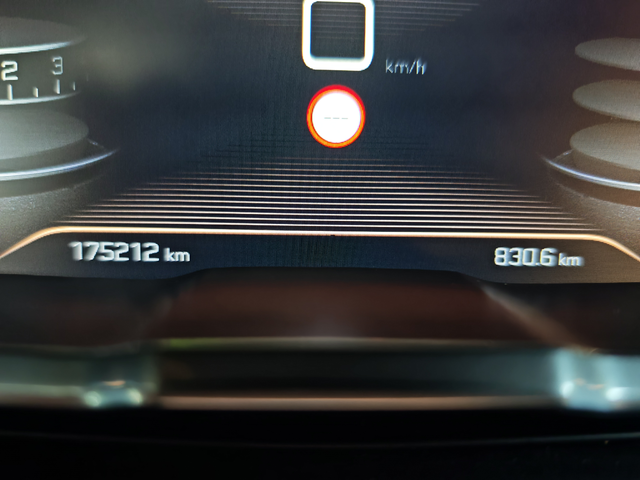 Peugeot 3008 2.0 HDI-GT LINE-КОЖА-НАВИГАЦИЯ-КАМЕРА - автомобили, коли, обяви за нови и употребявани 13