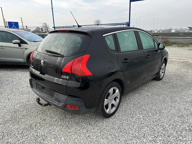 Peugeot 3008 1.6i-NAVI-PANORAMA - автомобили, коли, обяви за нови и употребявани 9