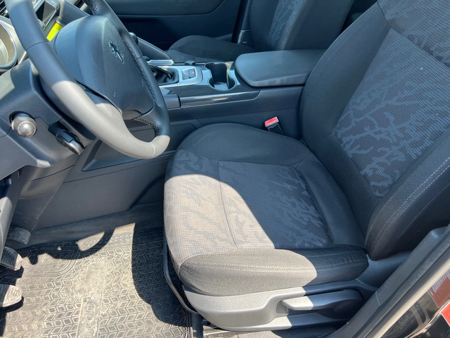 Peugeot 3008 1.6 ГАЗ.ИНЖ. - автомобили, коли, обяви за нови и употребявани 8