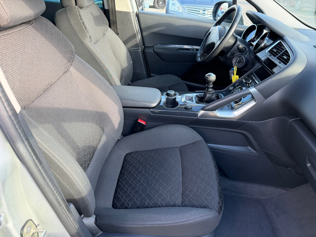 Peugeot 3008 1.6 HDI - автомобили, коли, обяви за нови и употребявани 11