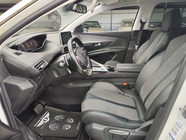 Peugeot 3008 CAMERA* LINEASIST* RECARO* LEDD* LIZING - автомобили, коли, обяви за нови и употребявани 4