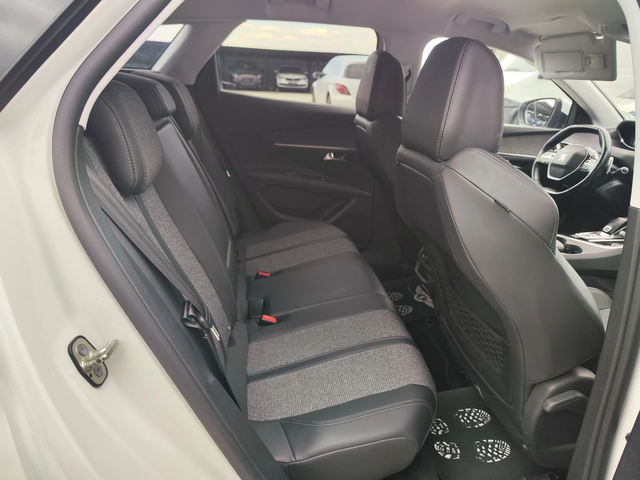 Peugeot 3008 CAMERA* LINEASIST* RECARO* LEDD* LIZING - автомобили, коли, обяви за нови и употребявани 6