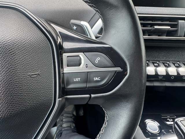 Peugeot 3008 1.6 HDI Automat - автомобили, коли, обяви за нови и употребявани 12