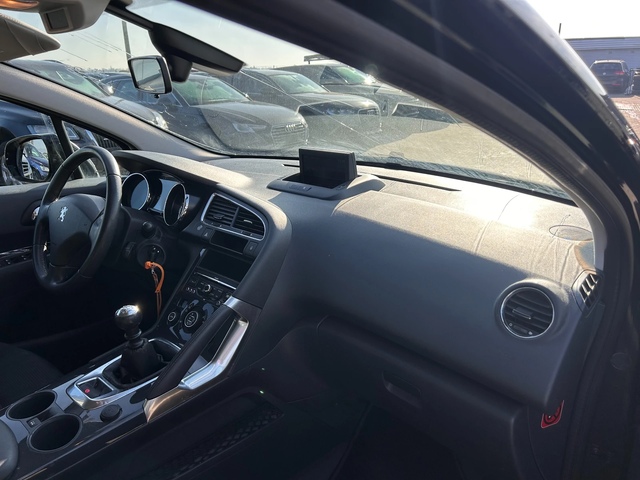 Peugeot 3008 1.6HDI NAVI/PANORAMA EURO 5 - автомобили, коли, обяви за нови и употребявани 9