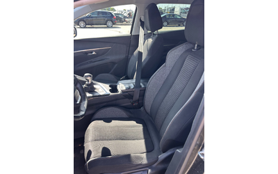 Peugeot 3008 1.2i NAVI EURO 6 - автомобили, коли, обяви за нови и употребявани 11