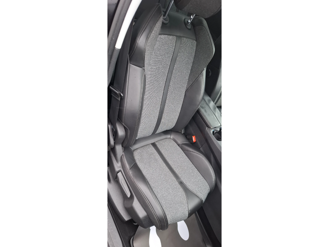 Peugeot 3008 1.6hdi Euro 6 Automat Full led Panorama - автомобили, коли, обяви за нови и употребявани 7