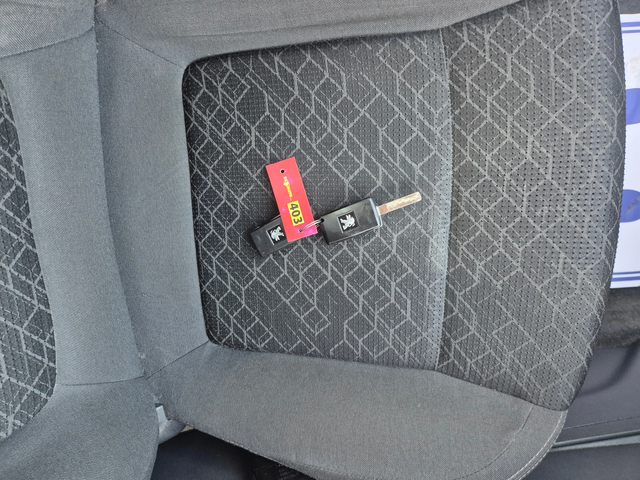 Peugeot 3008 1.6i  GPL - автомобили, коли, обяви за нови и употребявани 16