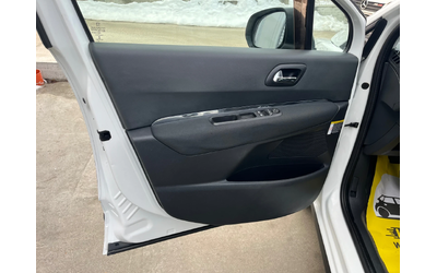 Peugeot 3008 1.6 hdi - автомобили, коли, обяви за нови и употребявани 11