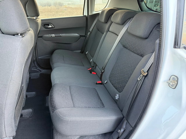 Peugeot 3008 1.6 HDI / ALLURE / LED / PARKTRONIC / EURO 6 - автомобили, коли, обяви за нови и употребявани 10