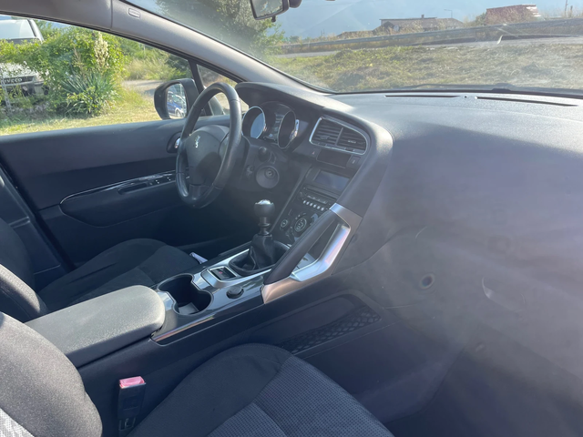 Peugeot 3008 1.6HDI-113-ITALIA - автомобили, коли, обяви за нови и употребявани 4