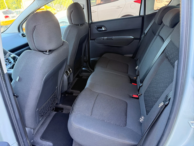 Peugeot 3008 1.6hdi 114k.c* UNIKAT* - автомобили, коли, обяви за нови и употребявани 8