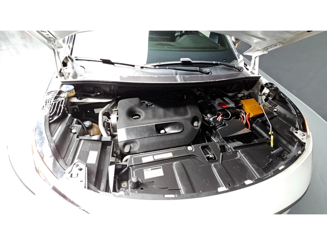 Peugeot 3008 2.0 BlueHDi GT | Distronic | 360  Камера | Масаж - автомобили, коли, обяви за нови и употребявани 4