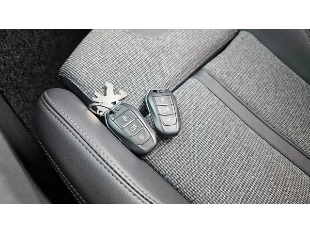 Peugeot 3008 2nd Generation 1.5 Hdi - автомобили, коли, обяви за нови и употребявани 16