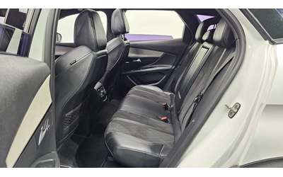 Peugeot 3008 2.0 BlueHDi GT | Адаптивен круиз| Масаж| Панорамa - автомобили, коли, обяви за нови и употребявани 13