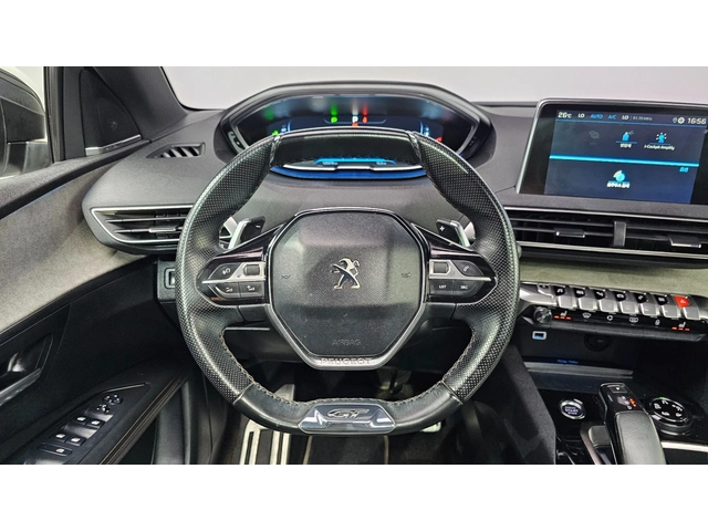 Peugeot 3008 2.0 BlueHDi GT | Адаптивен круиз| Масаж| Панорамa - автомобили, коли, обяви за нови и употребявани 5